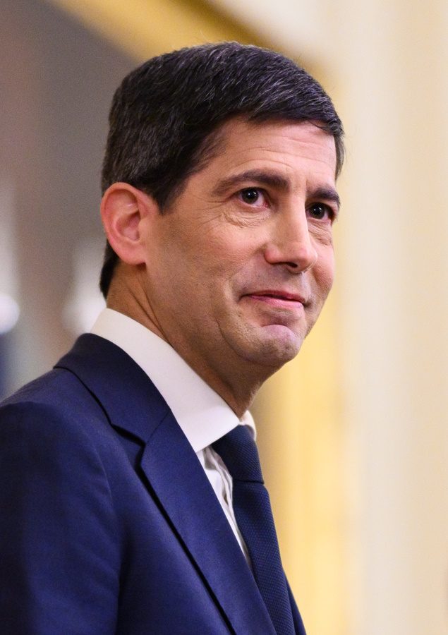 Kevin Warsh delivers remarks at his swearing-in ceremony at the White House, May 22, 2026